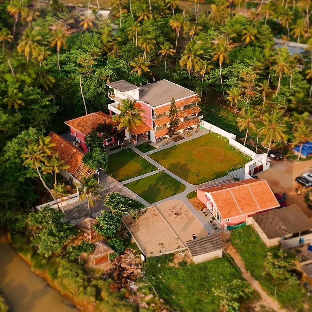 Beach House Varkala By Palmyra 0*,  印度